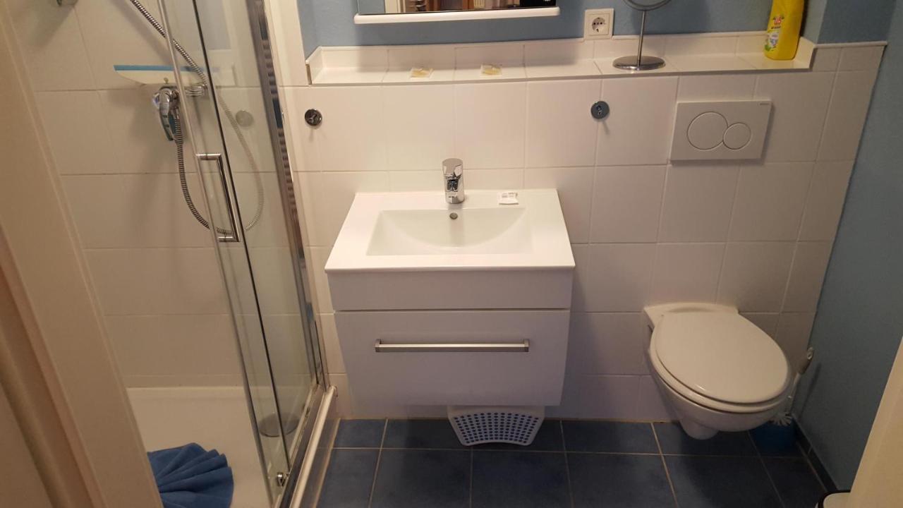 Geert-Bakker-Strasse Ferienwohnung Tamino ボルクム エクステリア 写真
